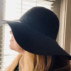 Scala Pronto dark gray wool felt floppy boho hat
